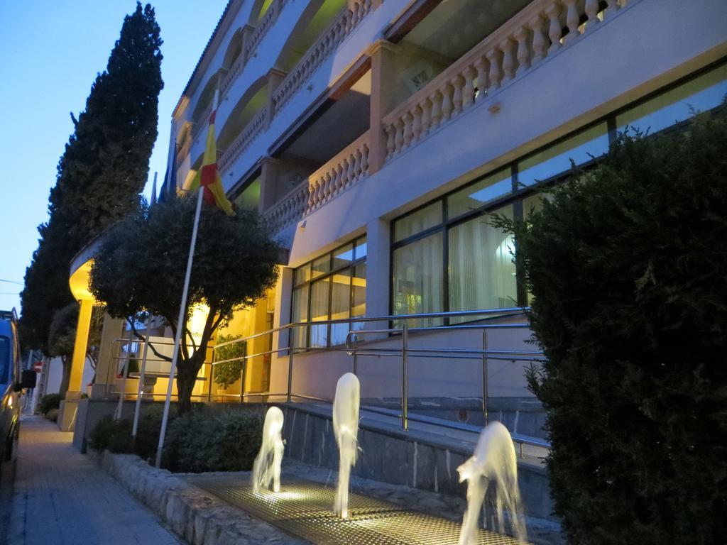קאלה ראטג'אדה Hotel Baviera מראה חיצוני תמונה