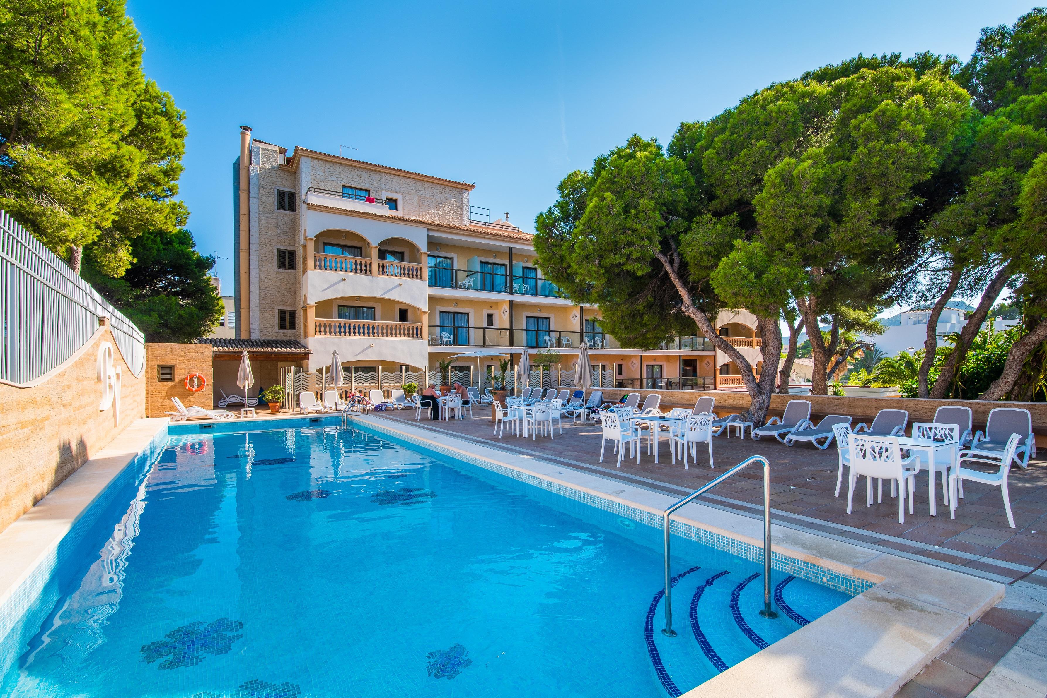 קאלה ראטג'אדה Hotel Baviera מראה חיצוני תמונה