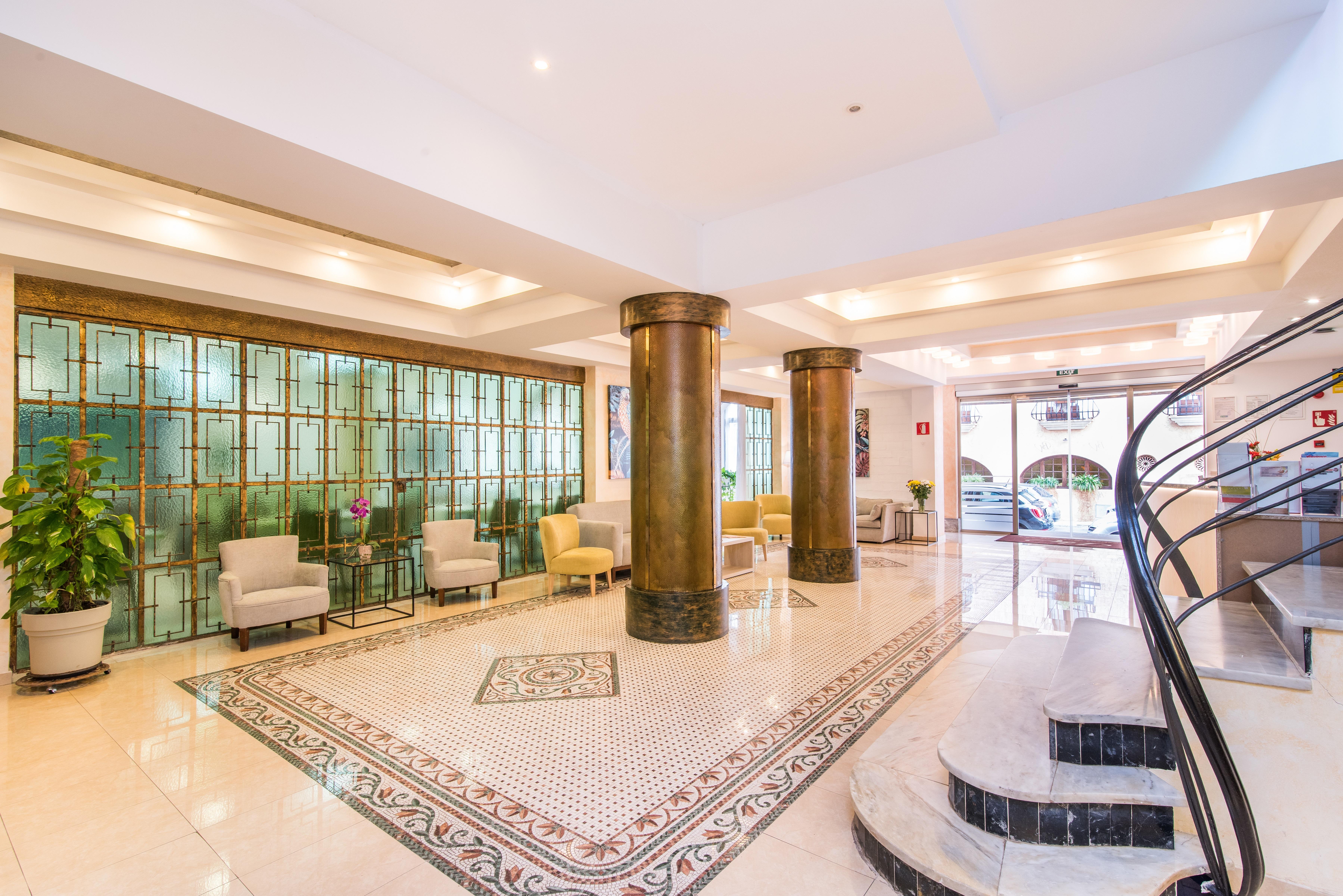 קאלה ראטג'אדה Hotel Baviera מראה חיצוני תמונה
