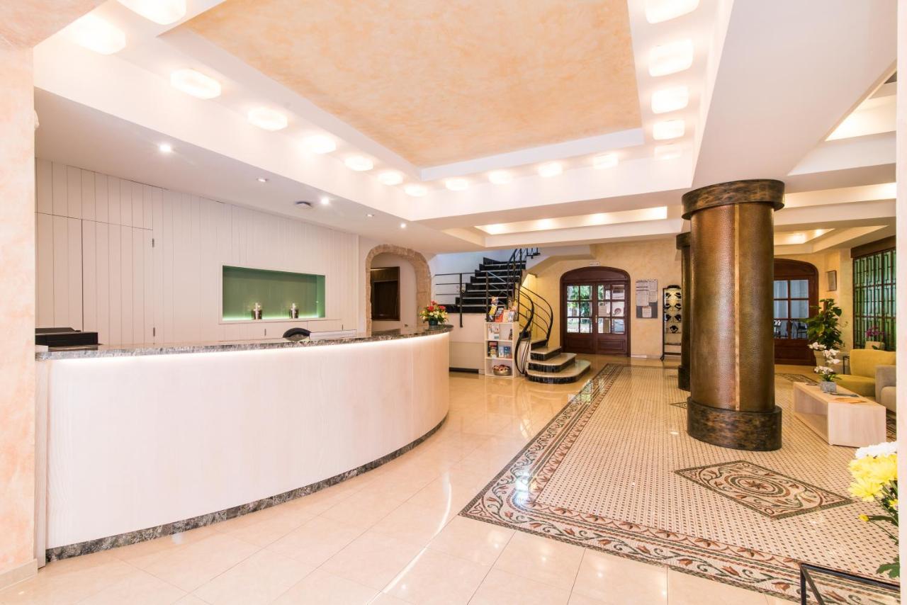 קאלה ראטג'אדה Hotel Baviera מראה חיצוני תמונה
